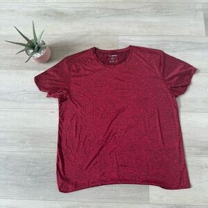 Real essentials Men’s 3XL burgundy T-shirt